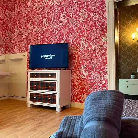 Apartament With Balcony In *